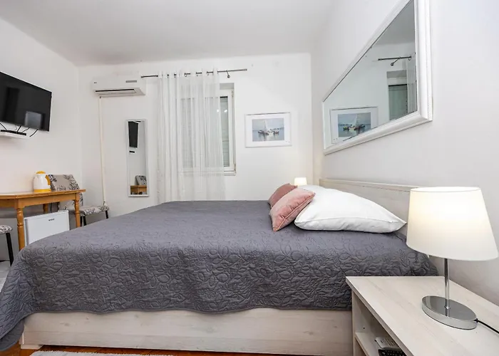 Double Bedroom In Center 3* Crikvenica